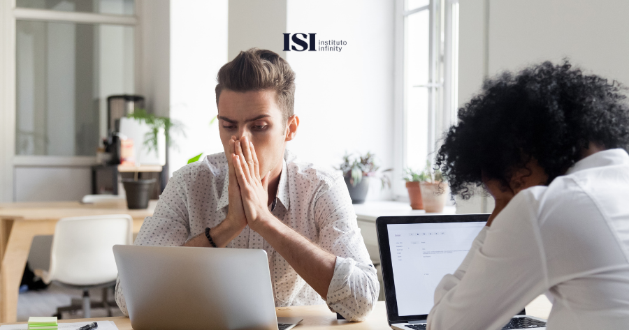 Dissonância cognitiva organizacional